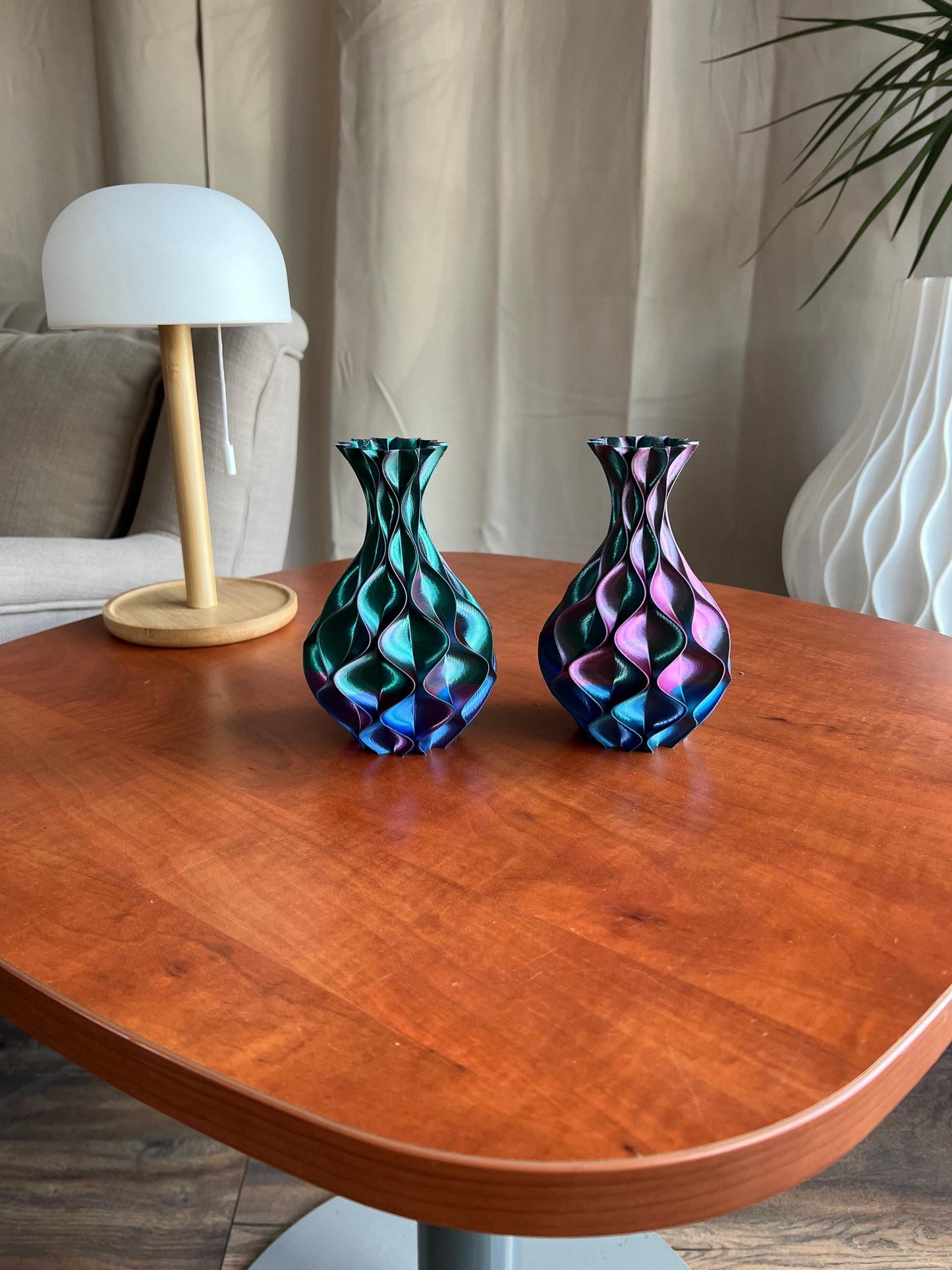 Modern Triple Color Wave Vase β Luxurious Red, Blue & Green Gradient Decor