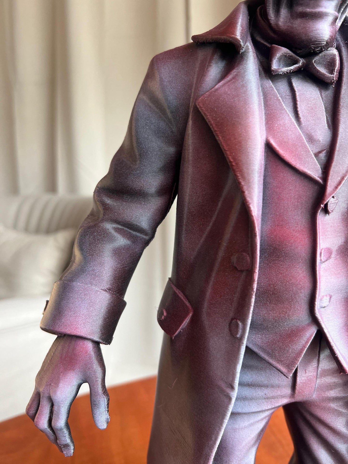 Halloween Butler Statue | Creepy Indoor & Outdoor Decor | Spooky Gothic Figure with Lantern Bag | Perfect Halloween Decoration or gift