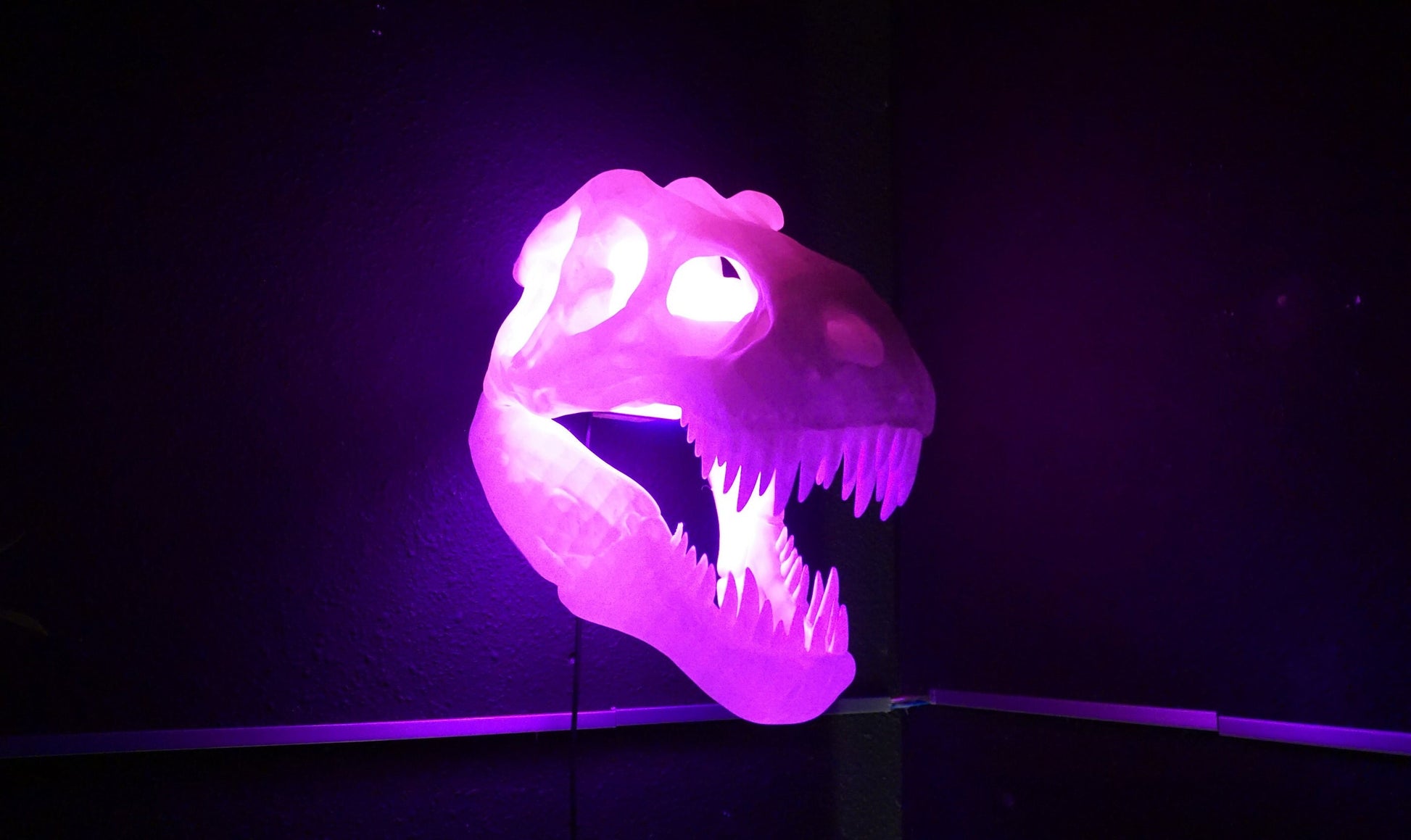 Trex Skull RGB Light Tyrannosaurus Dinosaur Wall Art – Unique Home Decor, Gaming Room, Kids Nightlight, Office Desk Decoration