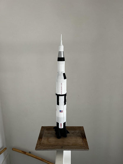 Apollo Mission Rocket Model | Iconic Spacecraft Replica | Perfect for Collectors & Space Enthusiasts