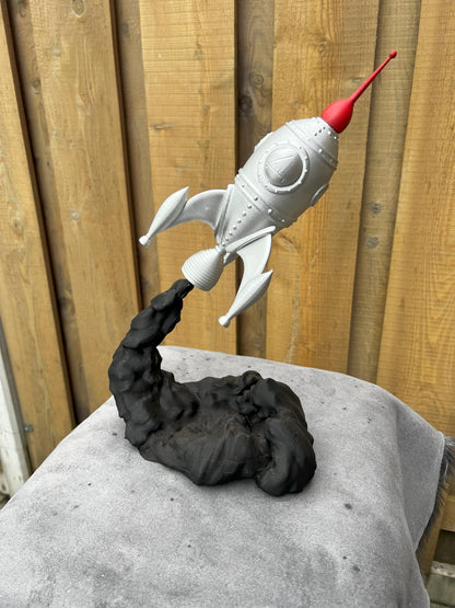 Classic 1950s Rocket Decor | Charming Vintage Spacecraft Model | Collectible for Nostalgia