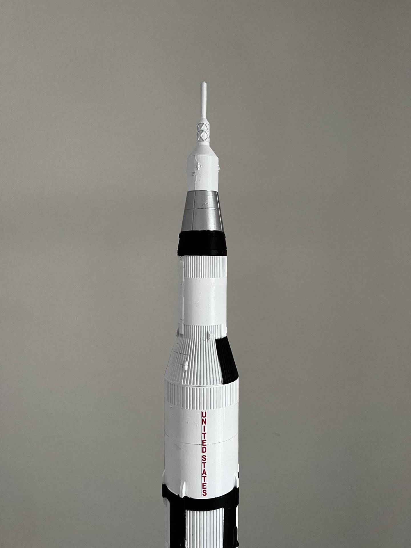 Apollo Mission Rocket Model | Iconic Spacecraft Replica | Perfect for Collectors & Space Enthusiasts