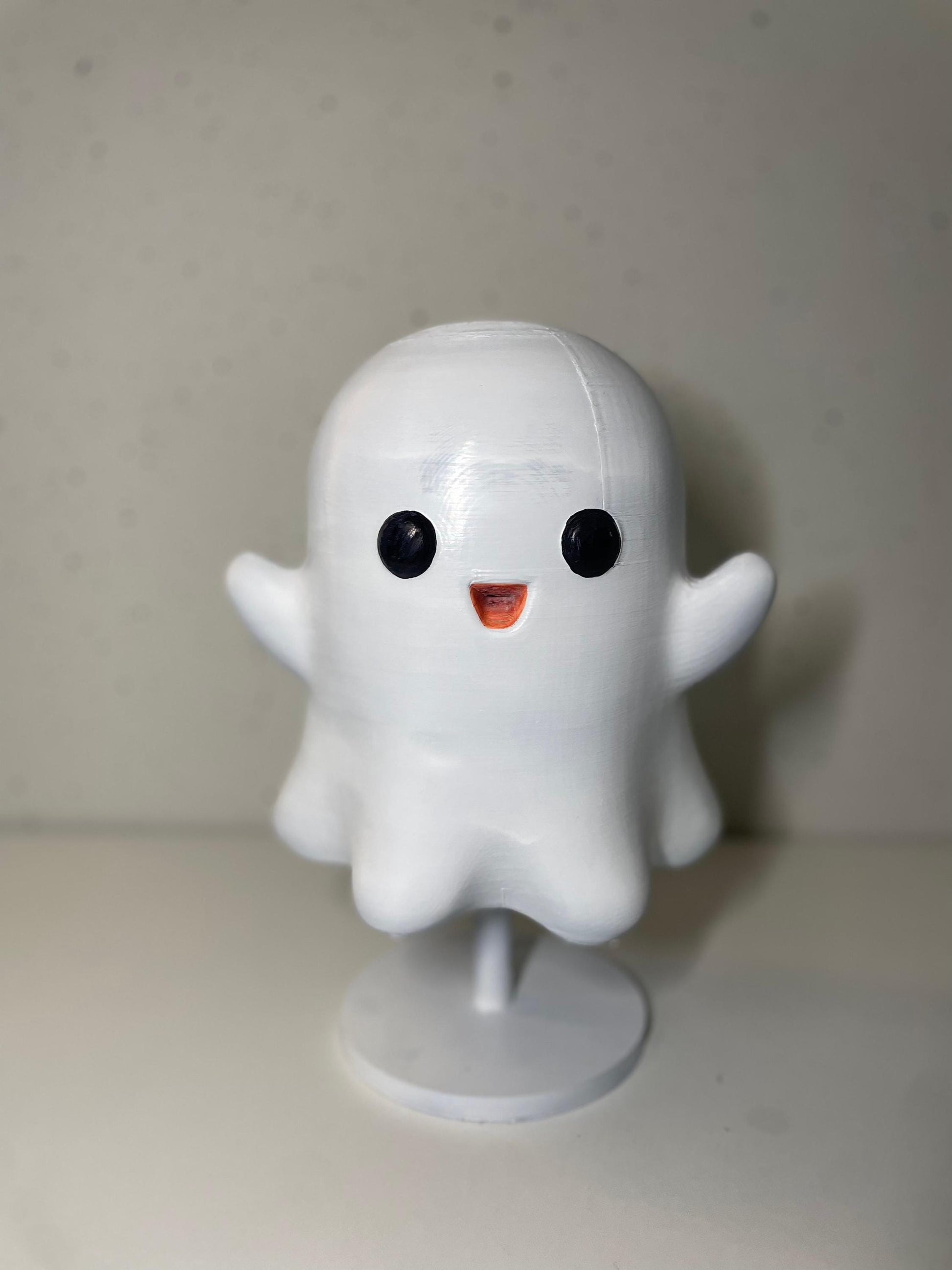 Adorable Ghost Figurine | 3D-Printed Cute Ghost Decoration | Perfect for Halloween, Desk Decor, or Gifts