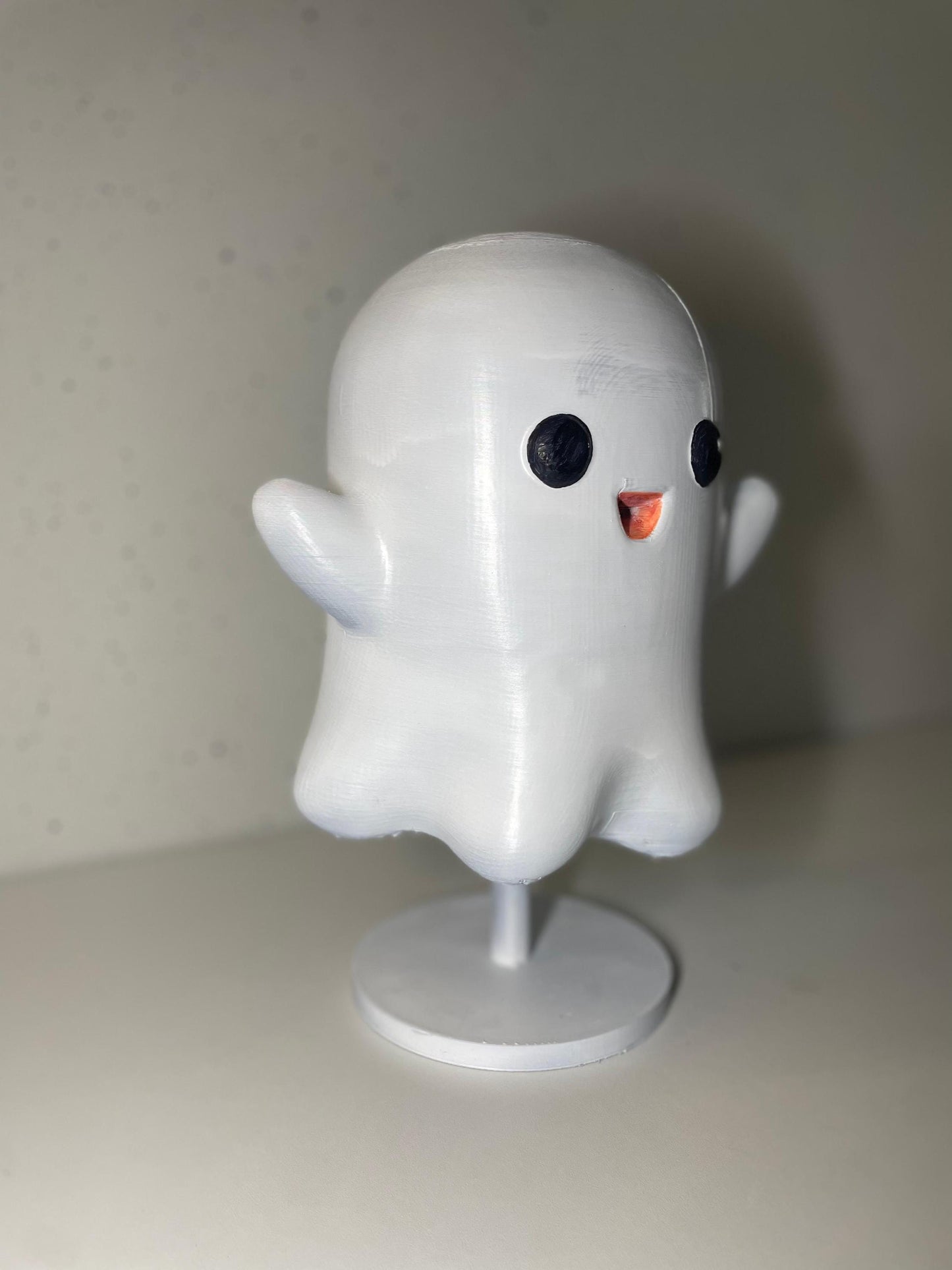 Adorable Ghost Figurine | 3D-Printed Cute Ghost Decoration | Perfect for Halloween, Desk Decor, or Gifts