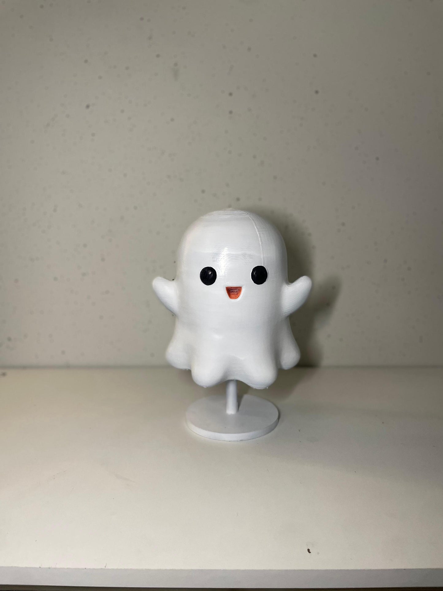 Adorable Ghost Figurine | 3D-Printed Cute Ghost Decoration | Perfect for Halloween, Desk Decor, or Gifts