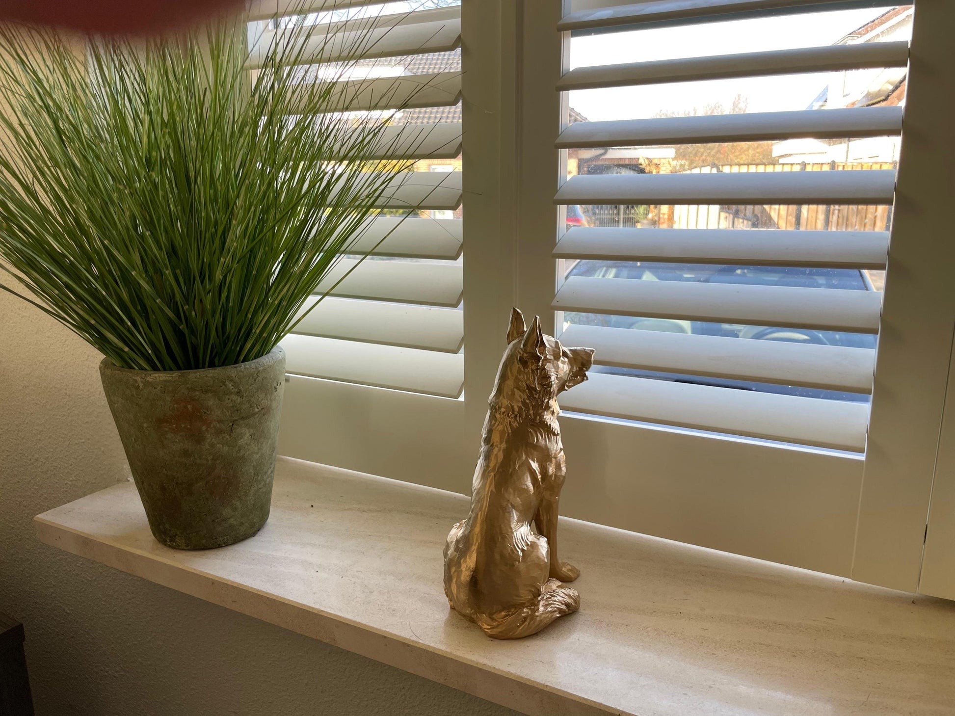 Golden German Shepherd Statue – Regal Dog Decor, Perfect Home Accent & Luxury Gift for Pet Lovers, Hand-Finished and Eye-Catching!