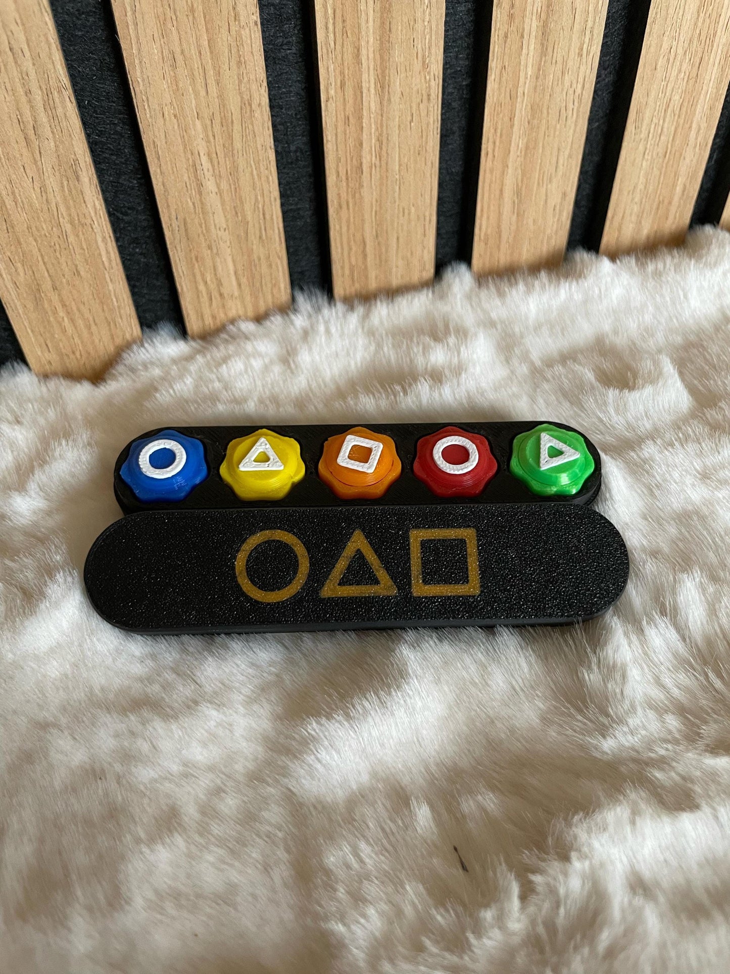 Gonggi Dice Korean Game with weights – Fun Traditional Family Game, Colorful Dice Set, Perfect for Parties & Travel-Friendly Entertainment!