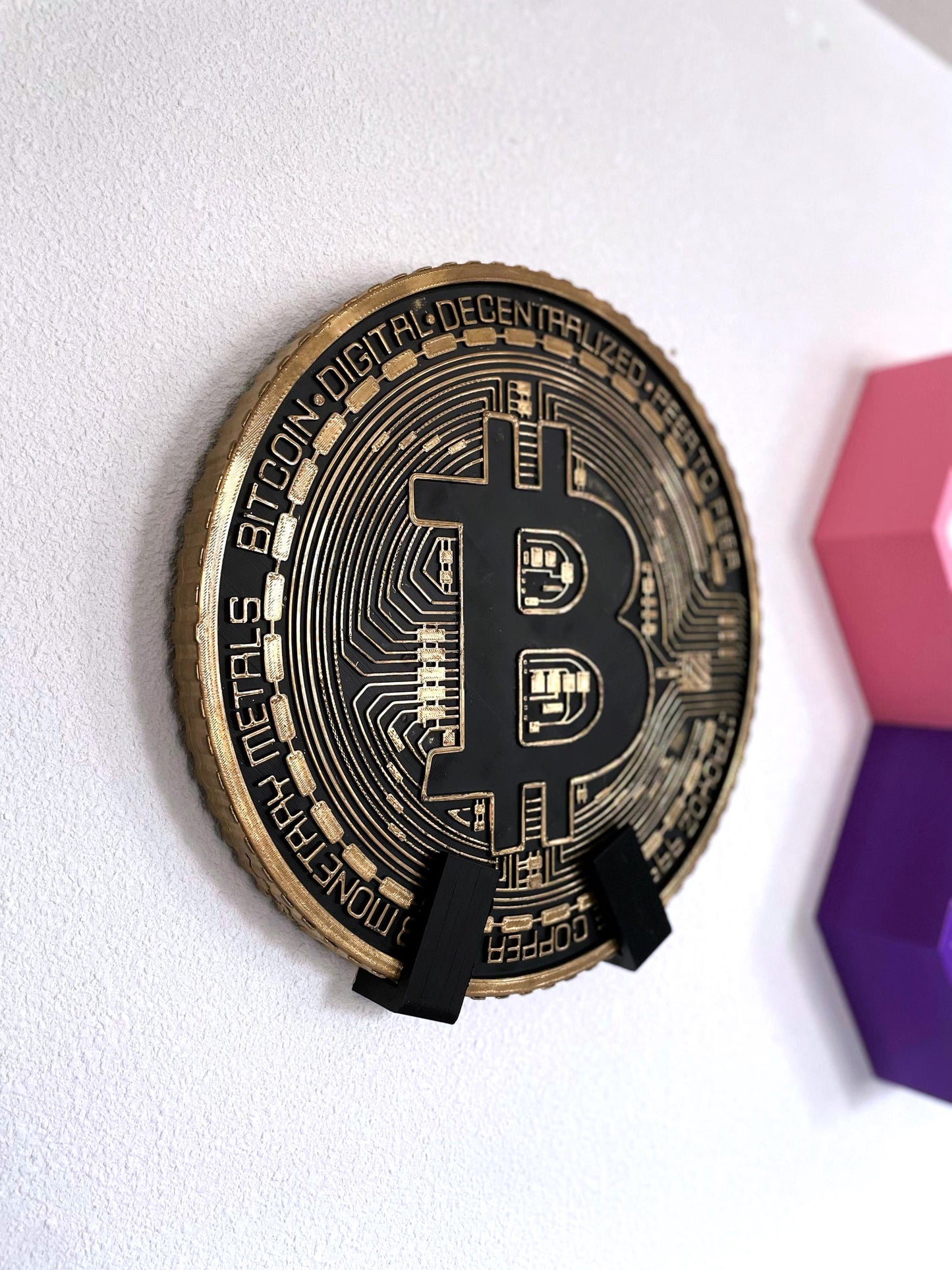 Gold Bitcoin Coin Decoration Wall Art Display | 40cm Crypto Decor | Blockchain Office Decoration with Stands