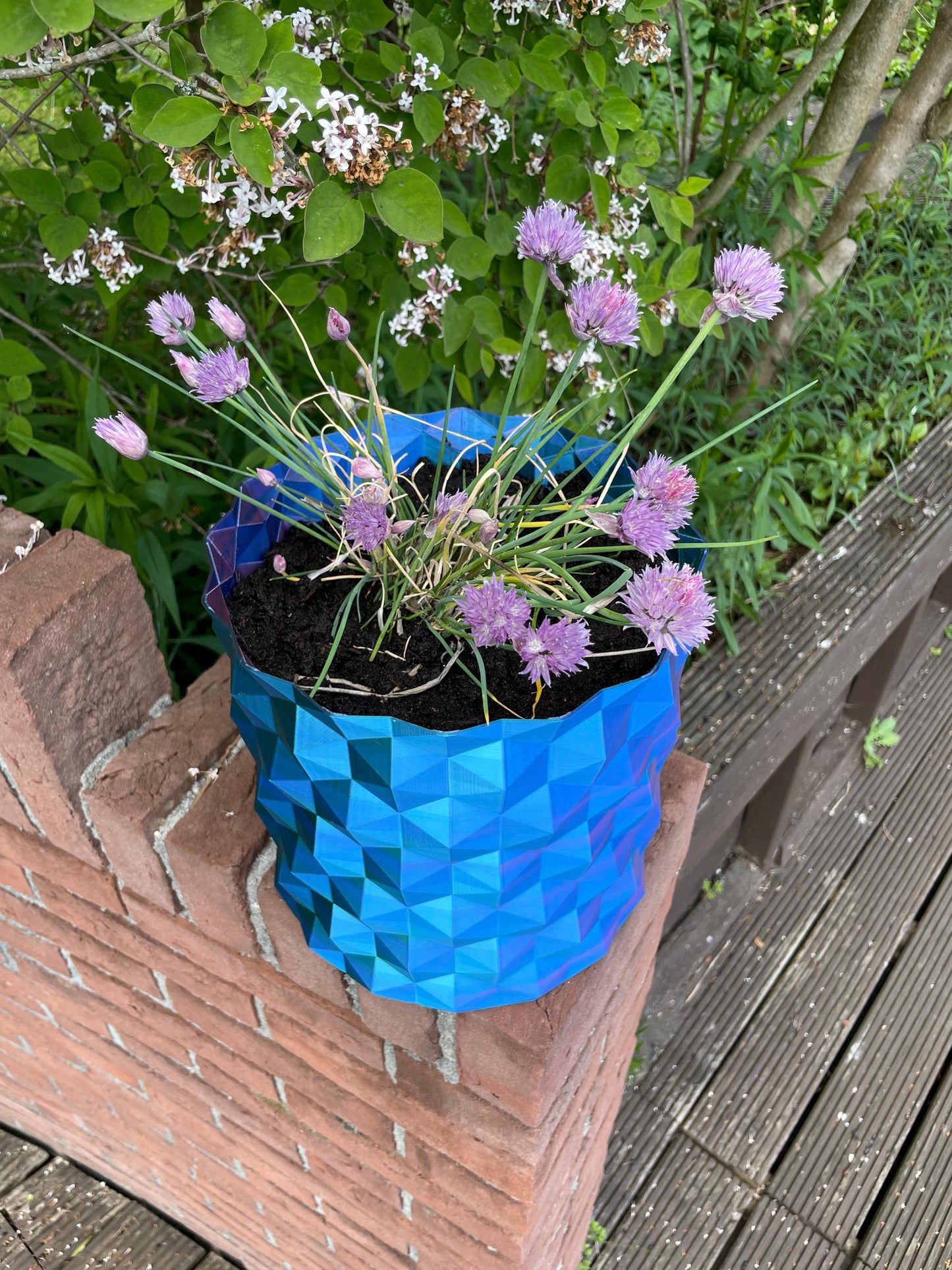 3D Printed Geometric Vase - Large Blue Gradient Decor