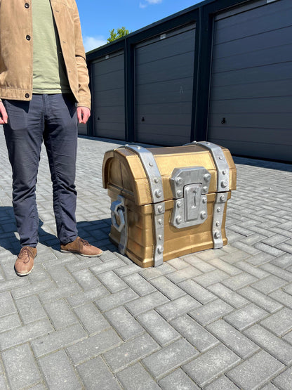 Game Loot Chest Real Life-Size | 3D-Printed Pirate Storage Treasure Crate for Gamers, Cosplay, and Decor | Epic Battle Royale Loot Box!