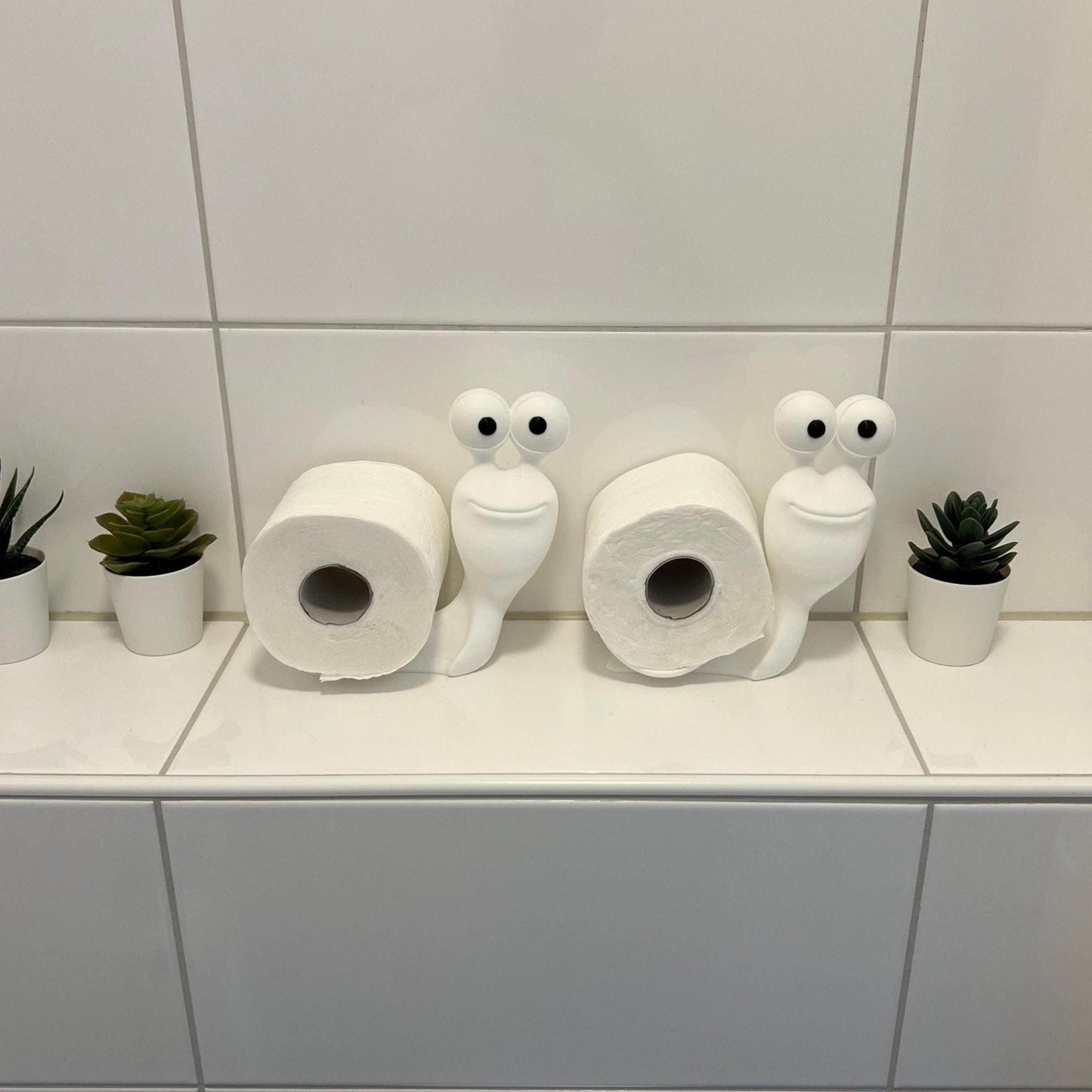 Snail Toilet Roll Holder - Cute Bathroom Storage & Decor - Whimsical Snail Figurine for Toilet Paper - Ideal Gift for Home Decor Lovers