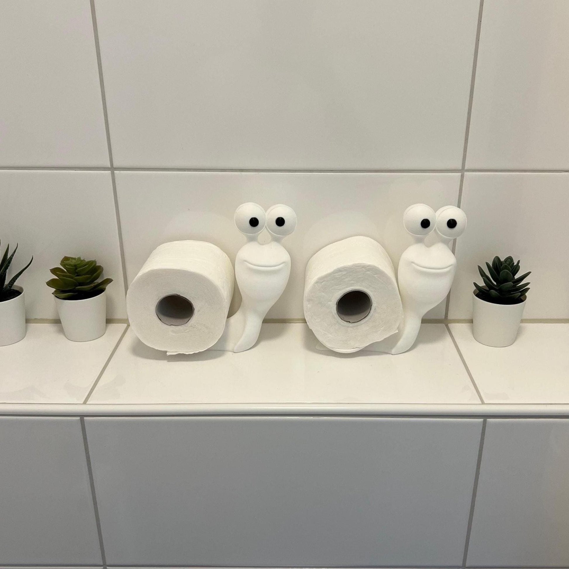 Snail Toilet Roll Holder - Cute Bathroom Storage & Decor - Whimsical Snail Figurine for Toilet Paper - Ideal Gift for Home Decor Lovers