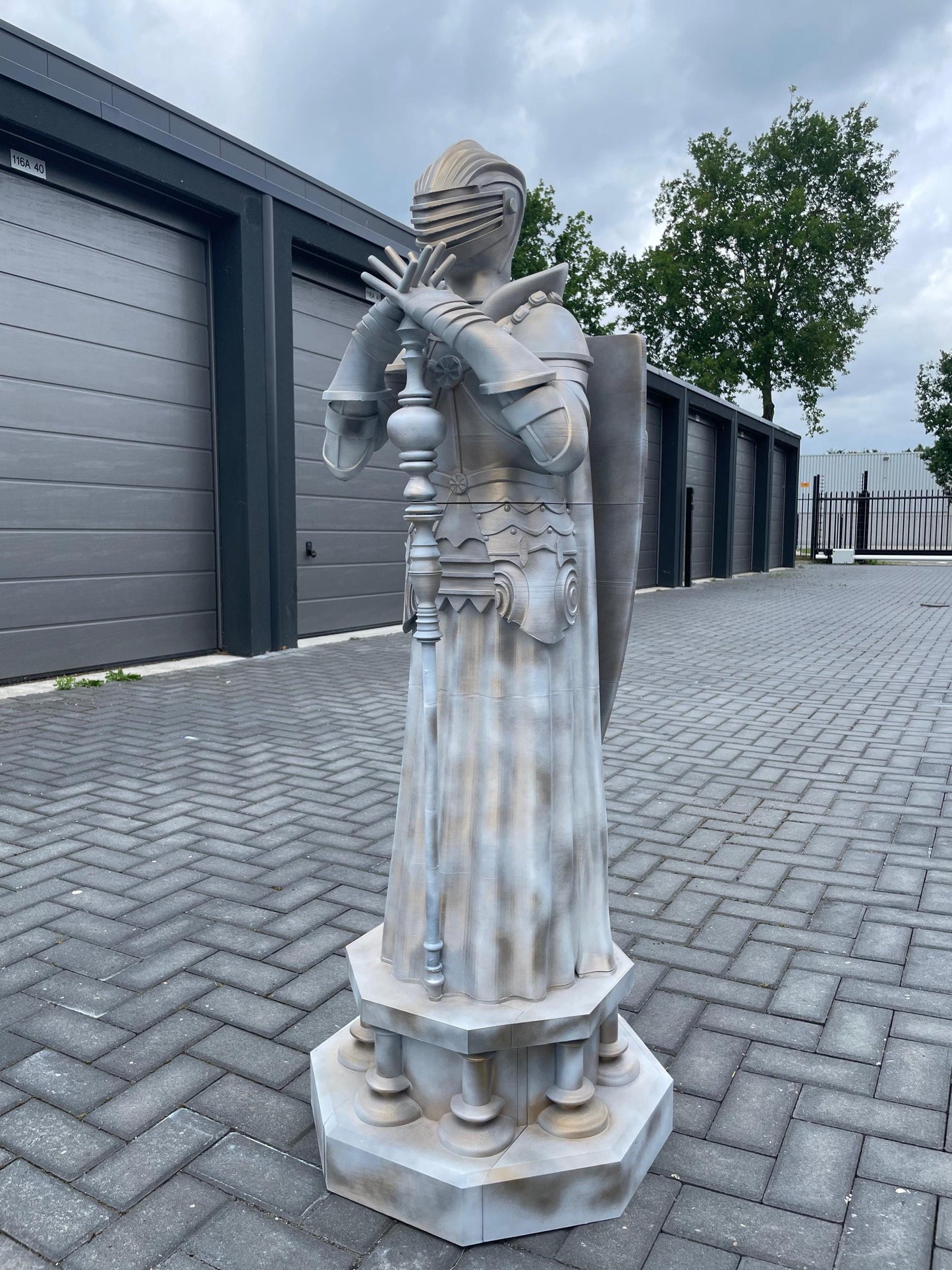 Giant Replica Knight Chess Piece – Life-Size Fantasy Decor | 120cm 3D Printed Statue