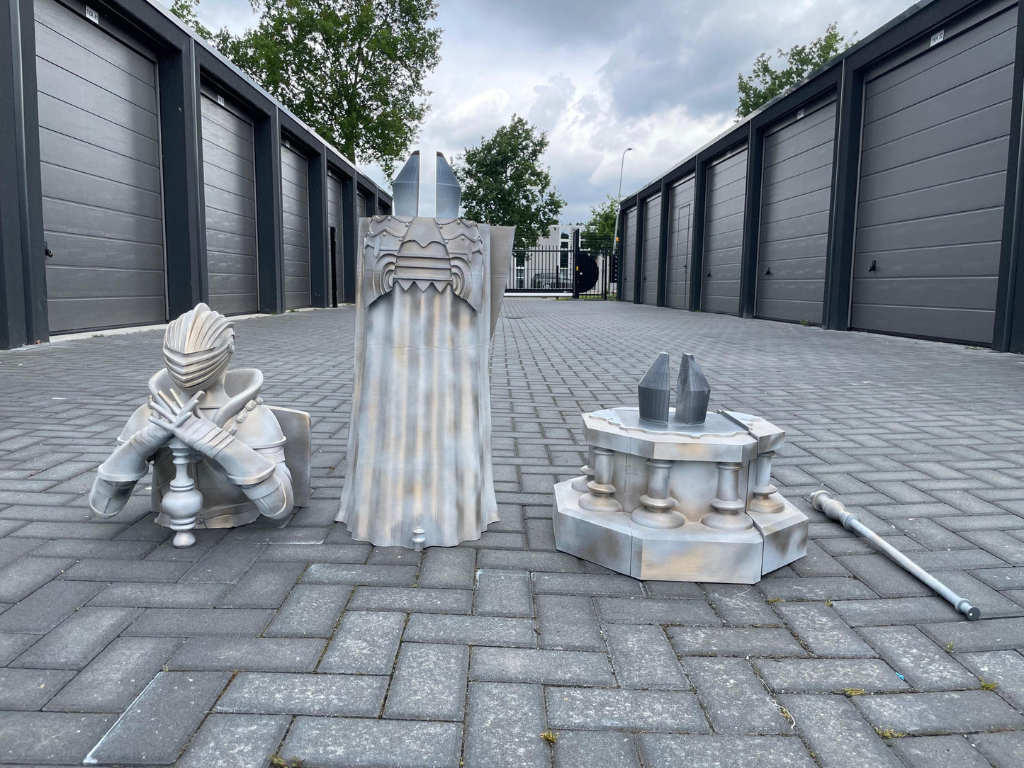 Giant Replica Knight Chess Piece – Life-Size Fantasy Decor | 120cm 3D Printed Statue