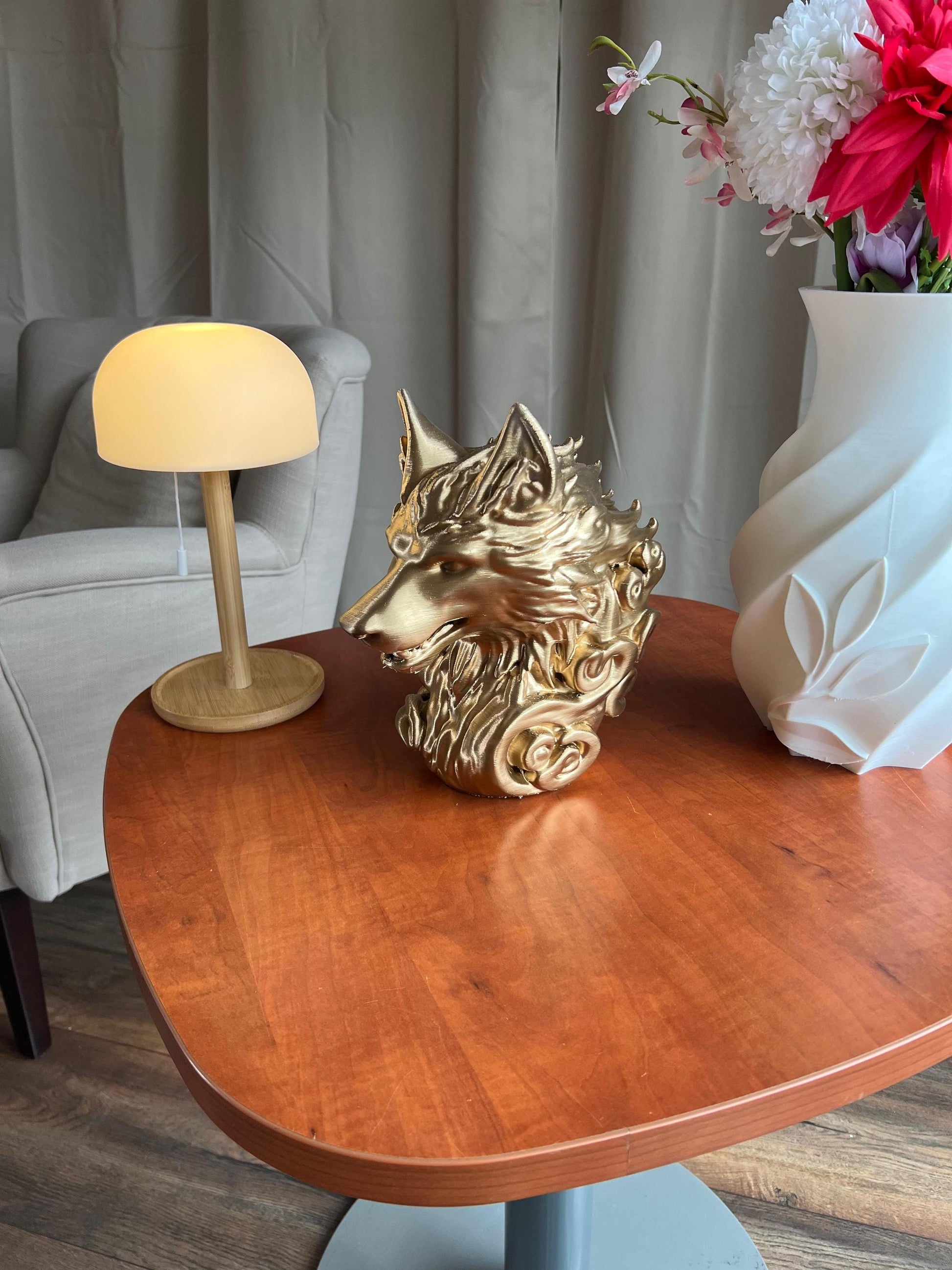 Gold Wolf Head | 3D Printed Low Poly Wolf Bust in Gold | Striking Modern Decor for Home or Office