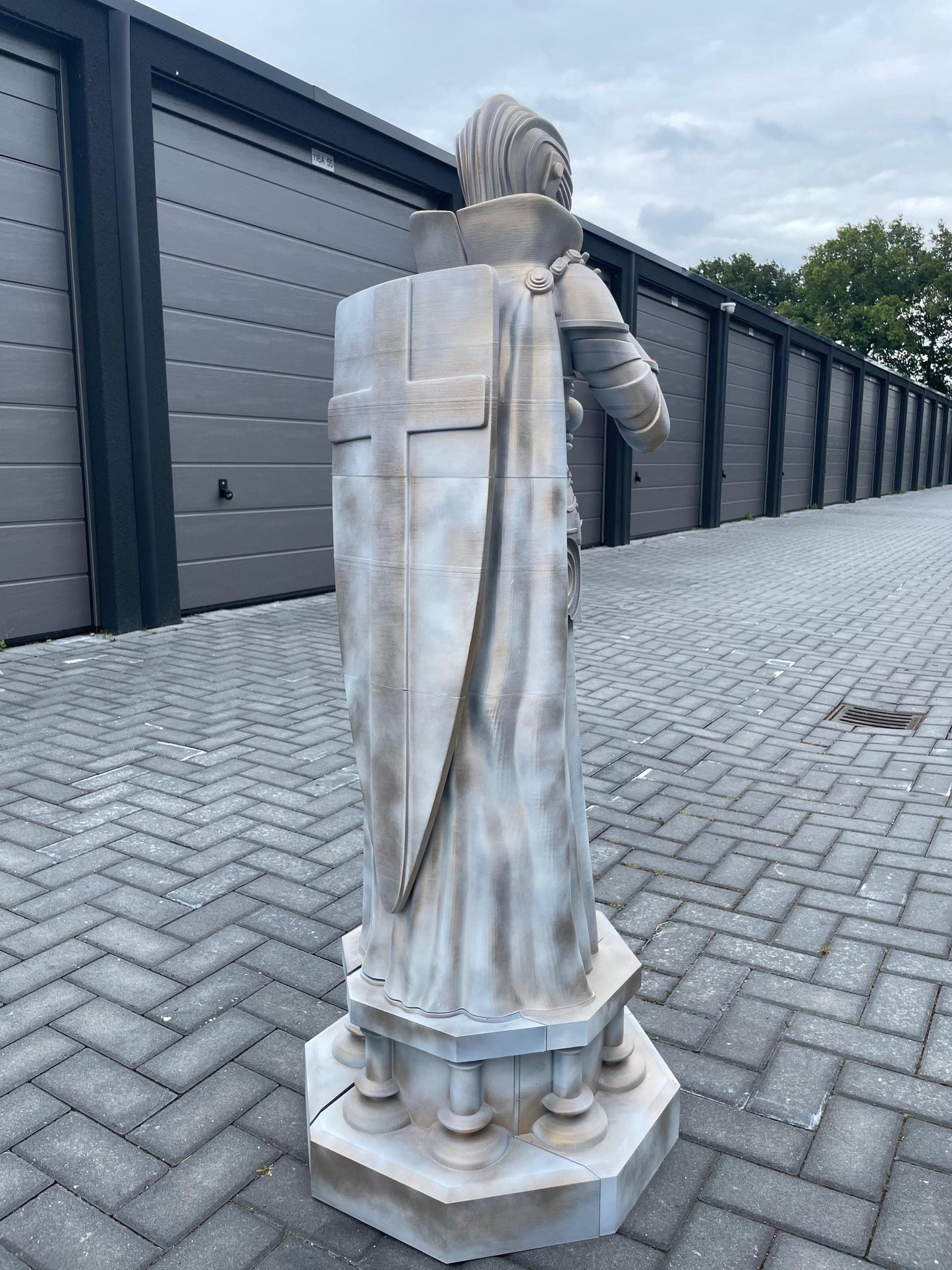 Giant Replica Knight Chess Piece – Life-Size Fantasy Decor | 120cm 3D Printed Statue