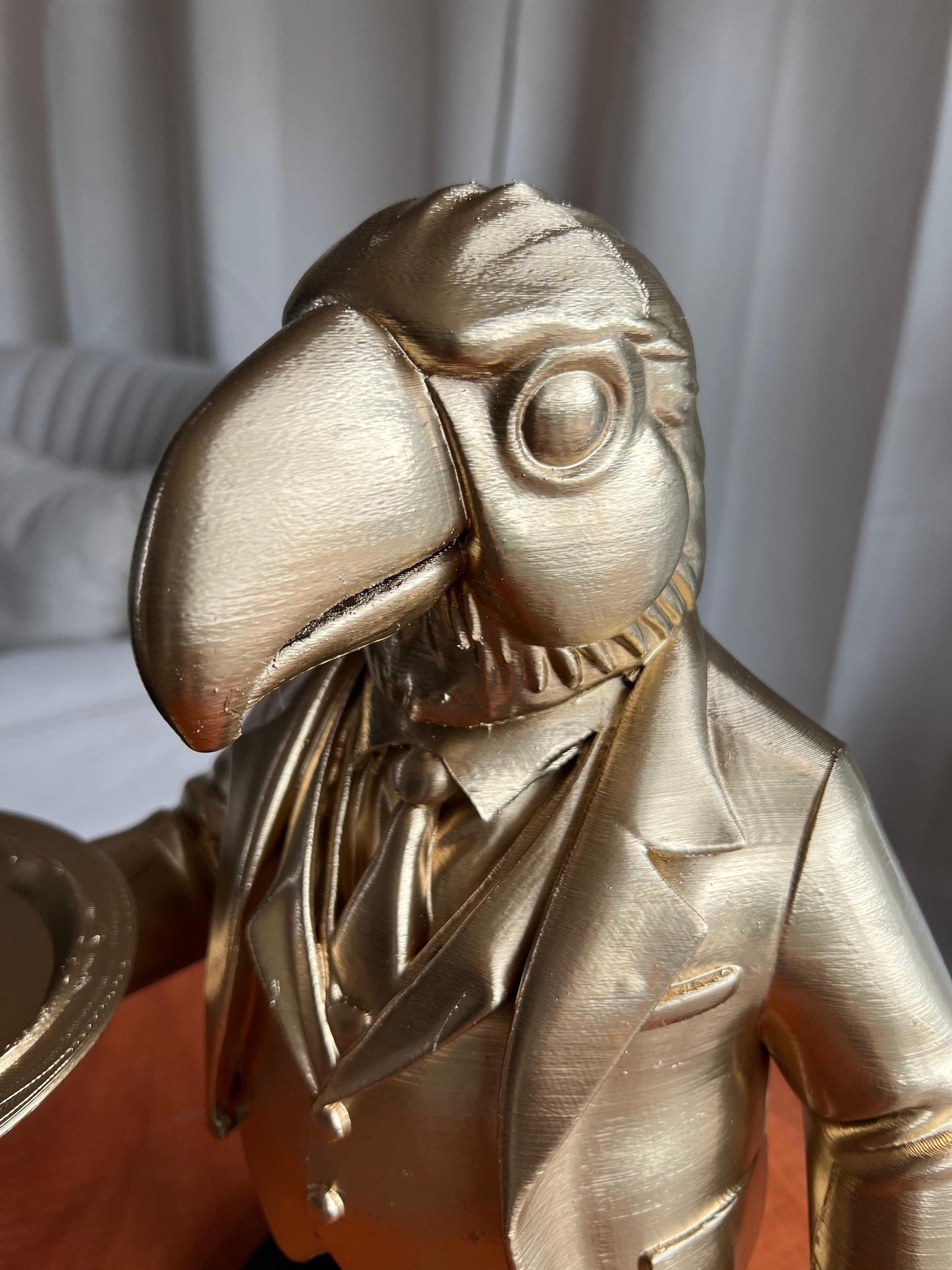 Parrot Butler Table 70CM | Elegant Champagne Tray Holder & Key Organizer | Whimsical Bird Statue for Home Decor | Ideal Gift for Bird Lovers