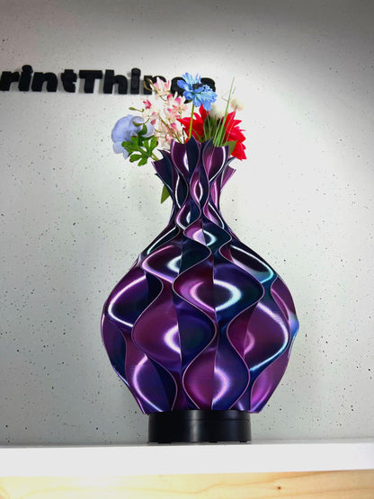 Modern Triple Color Wave Vase – Luxurious Red, Blue & Green Gradient Decor