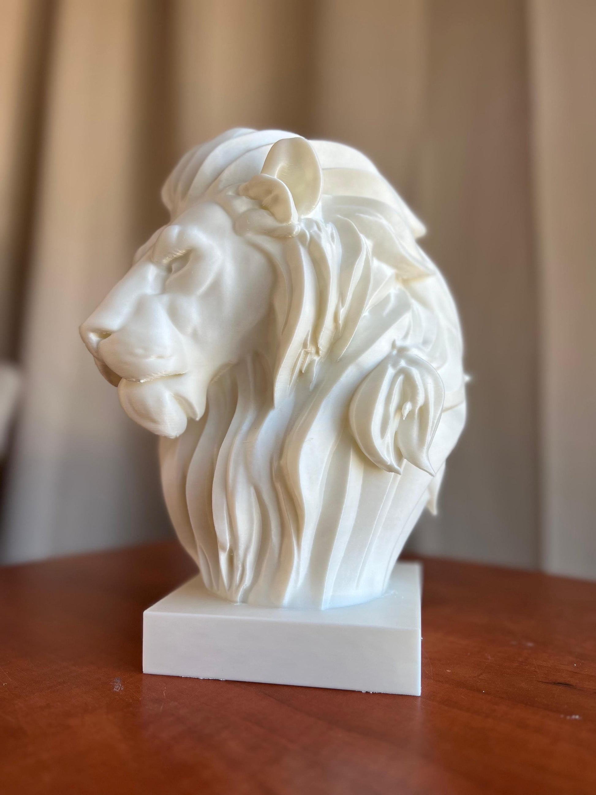 Lion Head Bust Statue | 3D Animal Sculpture | Majestic Lion Home Decor | Modern Statement Art Display | Wildlife Inspired Sculpture