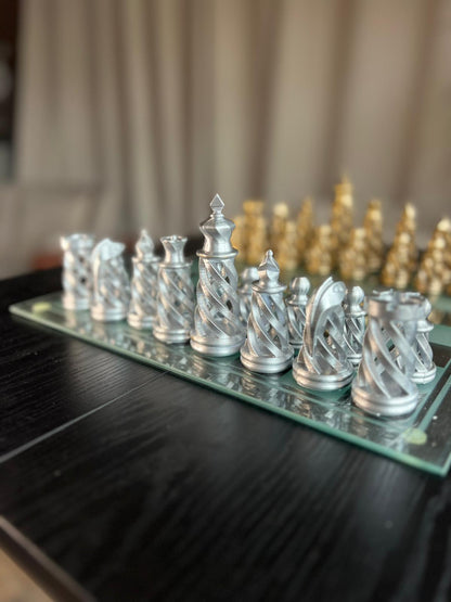 Spiral Chess Set | Chess Set | Unique Handcrafted Origami | Gold and Silver Foil Pieces | Chess Gift | Modern Decor | Chessboard
