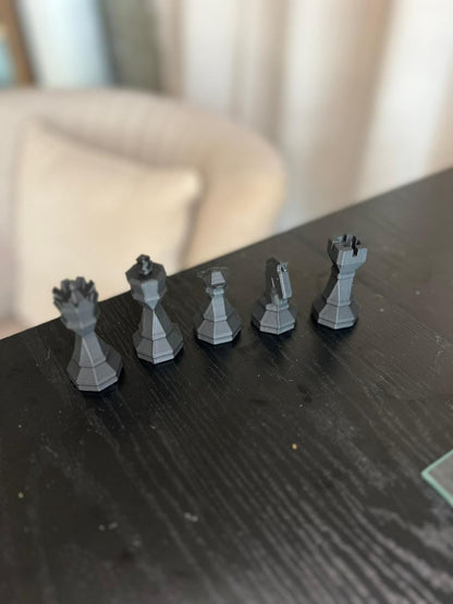 Geometric Chess Set | Chess Set | Unique Handcrafted Origami | Black and White Foil Pieces | Chess Gift | Modern Decor | Chessboard