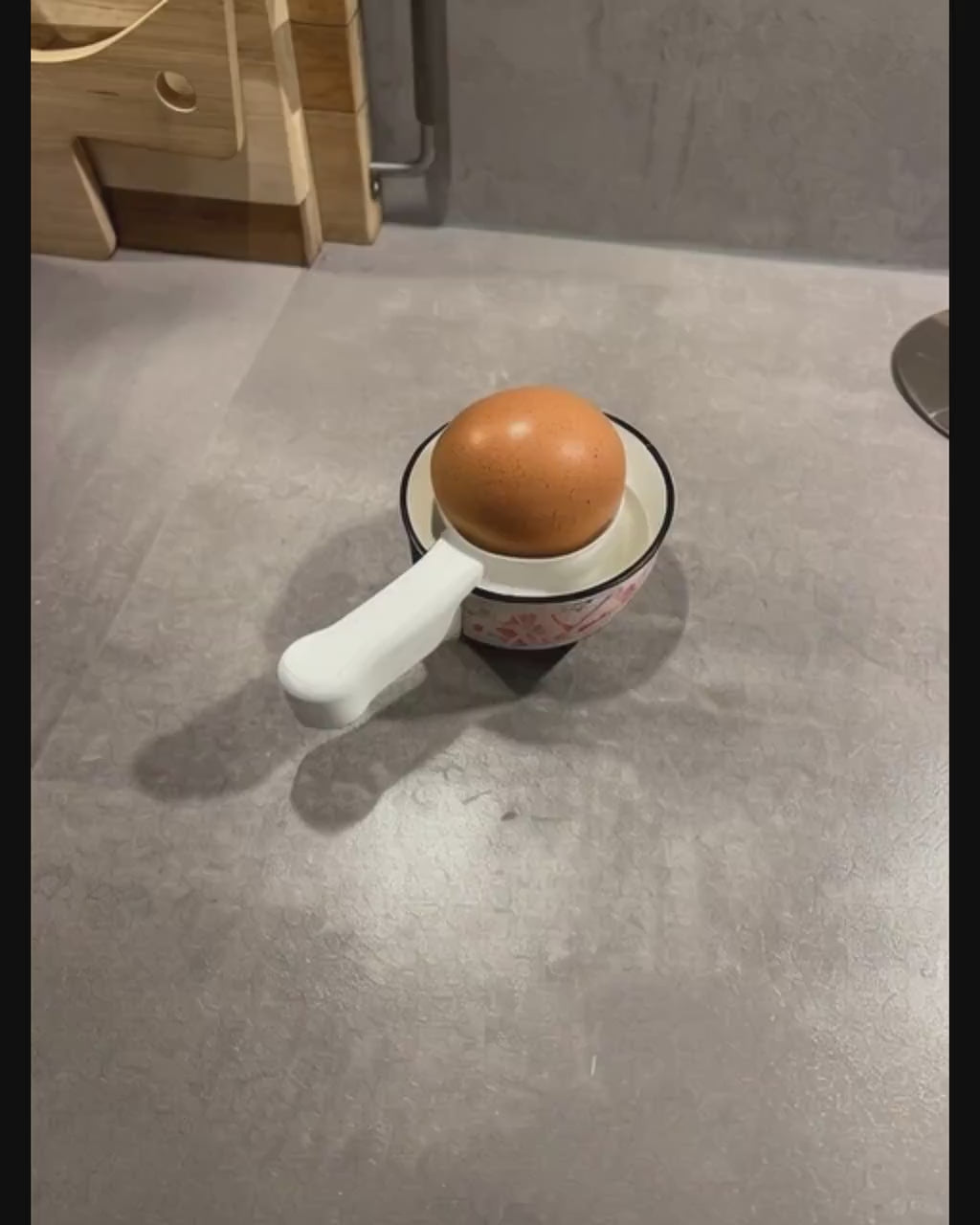 Egg Yolk Separator Tool | KitchenGadget | EggSplitter | CookingHack | Egg Splitter