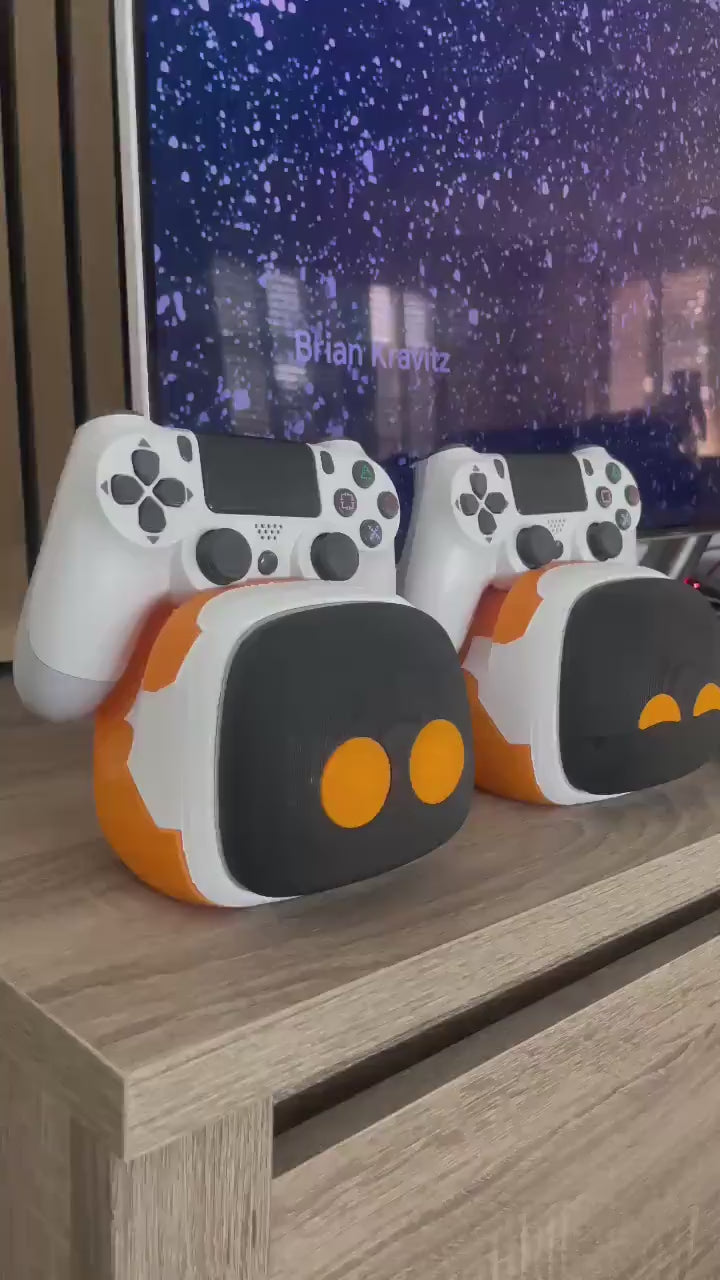Controller Holder stand | Cute Robot Design | 3D Printed | Black & Orange Gaming Decor