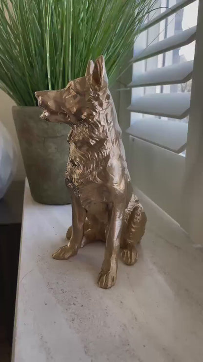 Golden German Shepherd Statue – Regal Dog Decor, Perfect Home Accent & Luxury Gift for Pet Lovers, Hand-Finished and Eye-Catching!