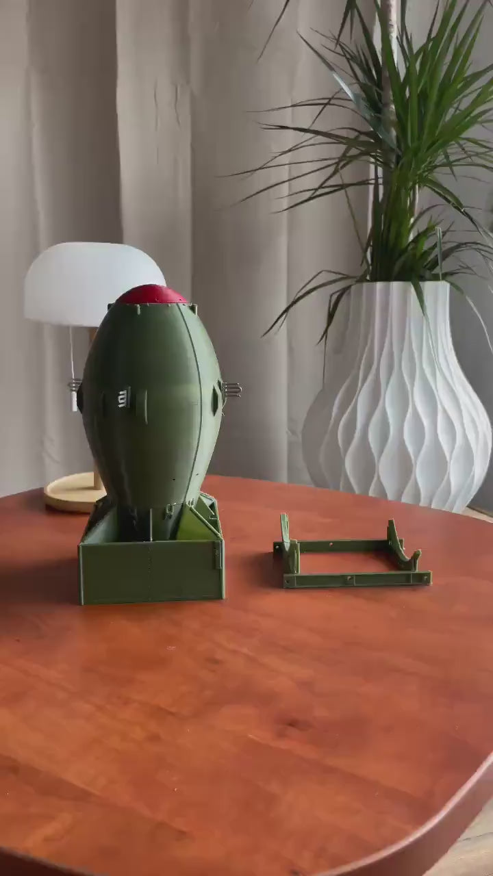 Fat Bomb Model | Detailed 3D Printed Military Replica | Vintage War Decor | Ideal Gift for History Buffs