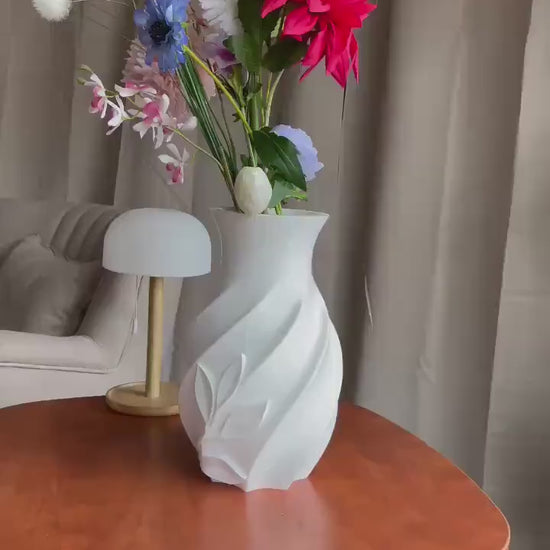 Modern Vase | Modern Home Decor | Leaf Rose Vase | Elegant 3D Printed Flower Holder | Ideal Gift for Flower Lovers | Dry Flowers Vase