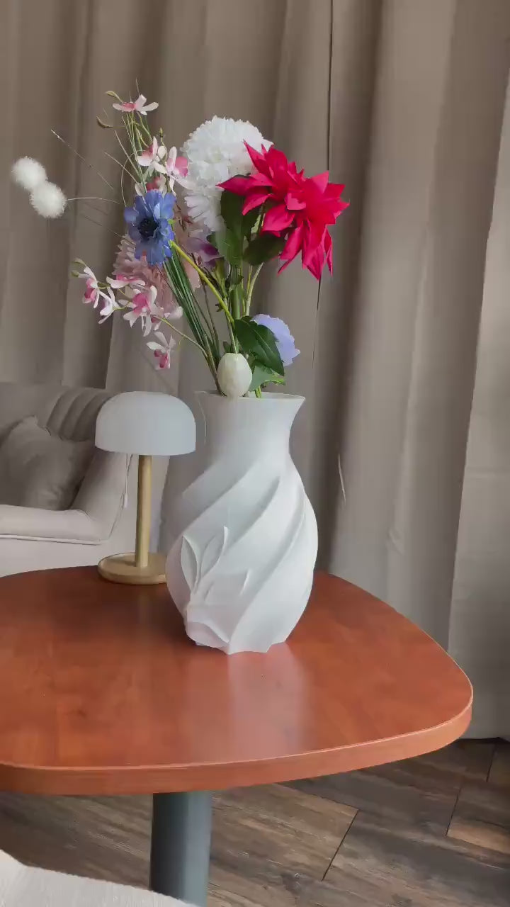 Modern Vase | Modern Home Decor | Leaf Rose Vase | Elegant 3D Printed Flower Holder | Ideal Gift for Flower Lovers | Dry Flowers Vase